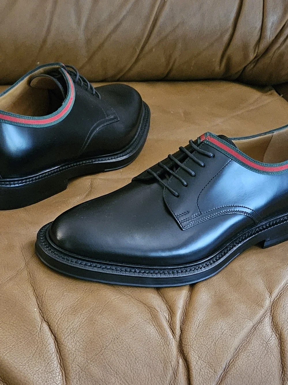 New Men's Gucci Black Leather Bumble Bee Derby Oxford Dress Shoes Size 5